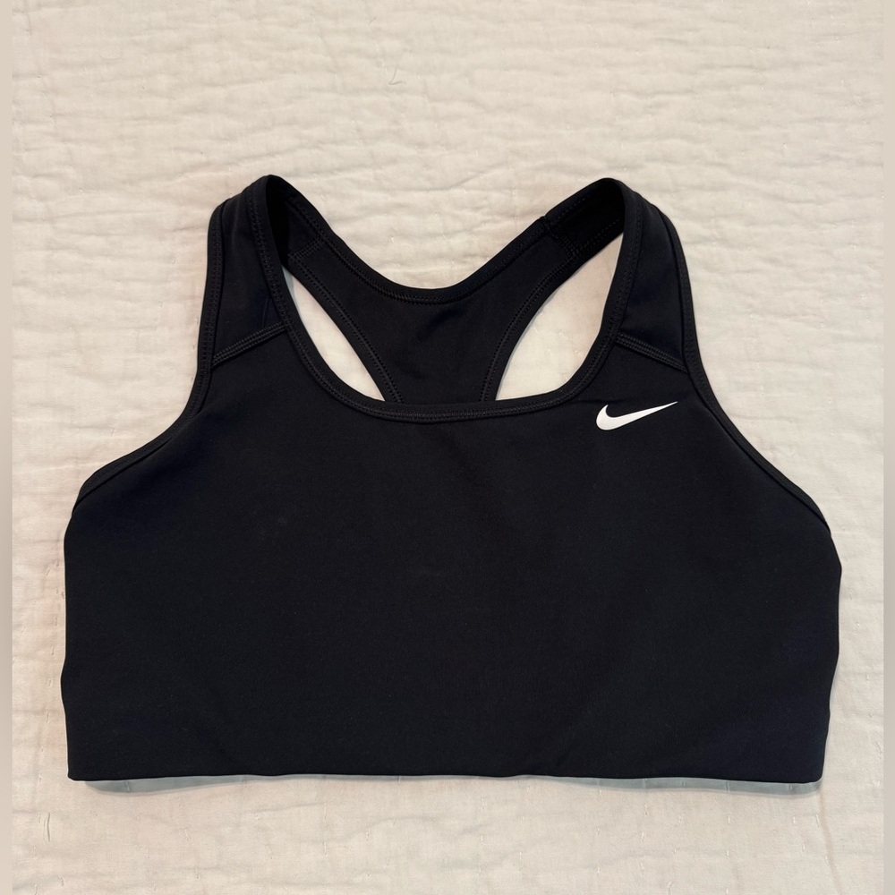 Nike Swoosh Sports Bra